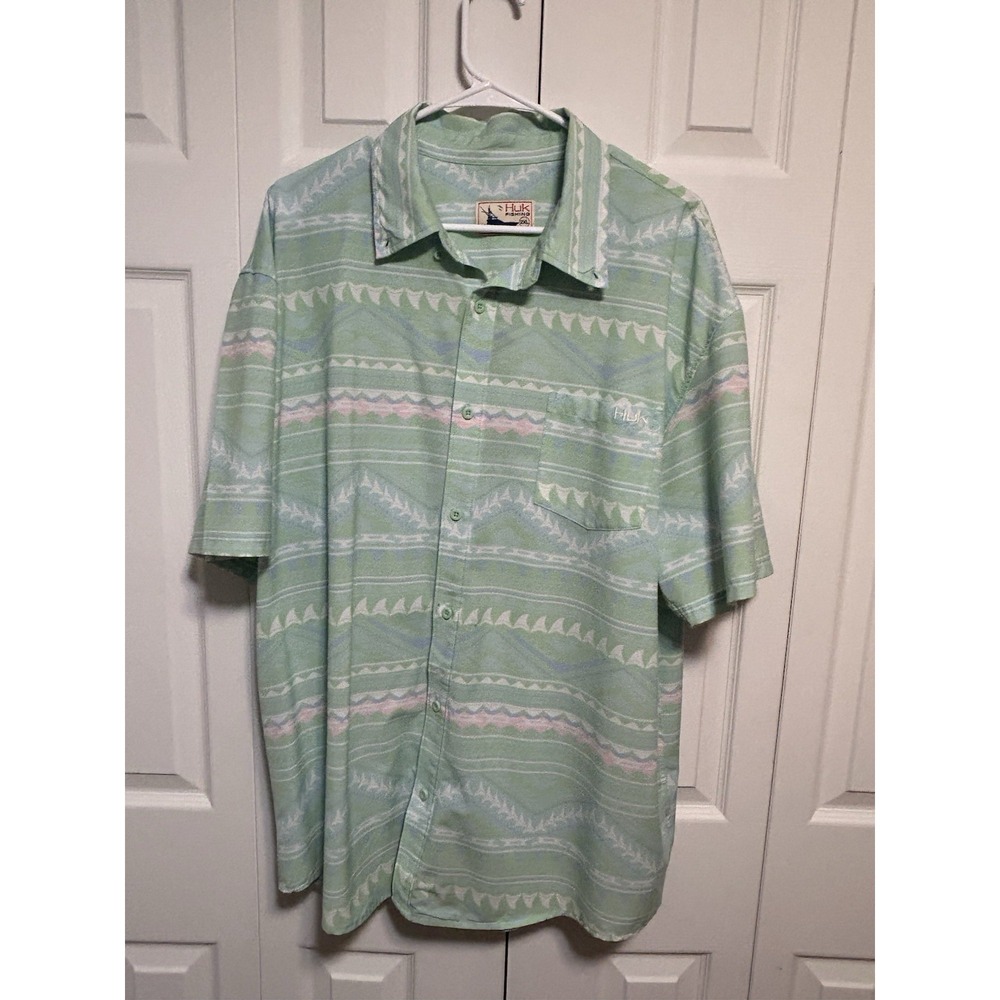Huk Men's Kona Kai Button-Down Fishing Shirt Key Lime, Size 2XL
